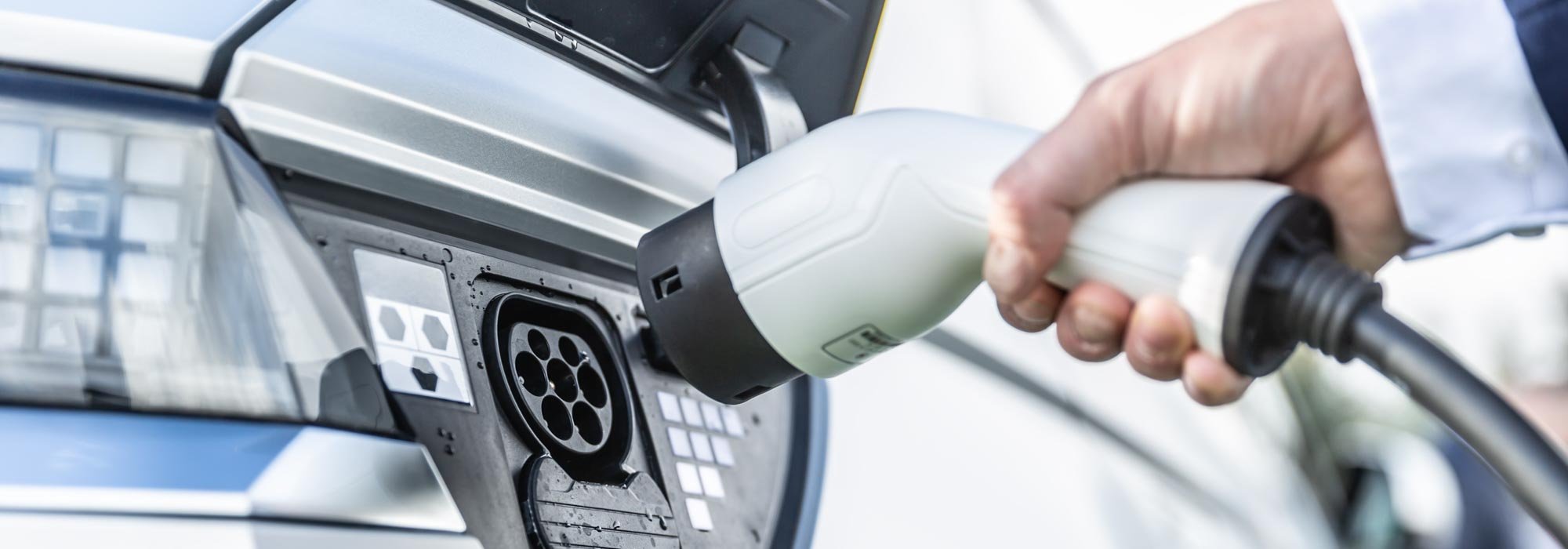 Ladeinfrastruktur und Elektromobilität für Elektrofahrzeuge aller Art